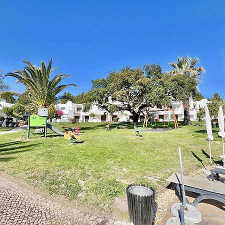 Albufeira Balaia Golf Vilage 4 With Pool By Homing المظهر الخارجي الصورة
