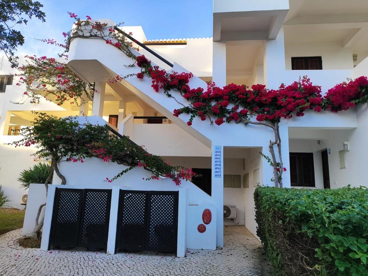 Albufeira Balaia Golf Vilage 4 With Pool By Homing المظهر الخارجي الصورة
